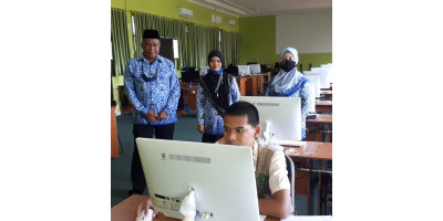 Kakanwil Kemenag Kalteng meninjau KSMO dan pembinaan Guru Di MTsN 2 Kota 10/11/202
